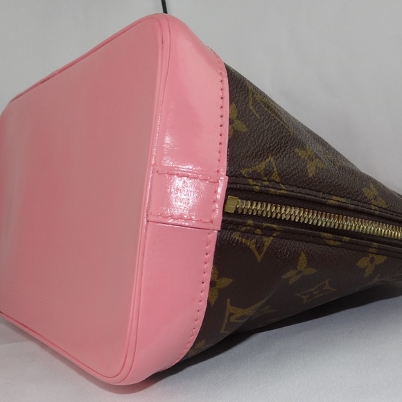 Authentic Louis Vuitton Alma - Picture 3 of 9